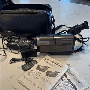 Hitachi Gray Video Camera with Accessories